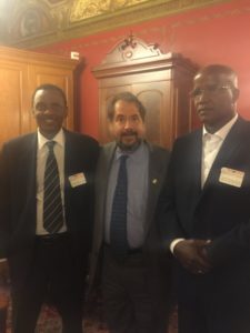 Senateur Paul Strauss de Washington DC avec Dr. Saad Louleid et Isselmou Meguett